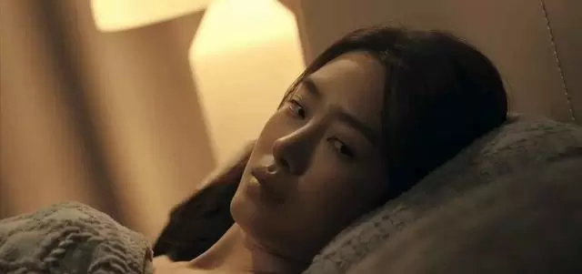 周媚与林展翘双线叙事揭示女性生存逻辑的结构性困境 相关图片 周媚与林展翘双线叙事揭示女性生存逻辑的结构性困境 相关图片
