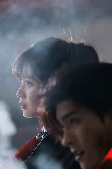 煎饼果仔夏天妹妹推《Enemy》短剧，梨园双生篇章致敬筱菊亭 资讯配图